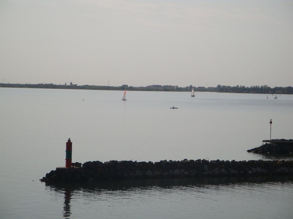 Port Rive Gauche Iona Lejlighed Marseillan  Eksteriør billede